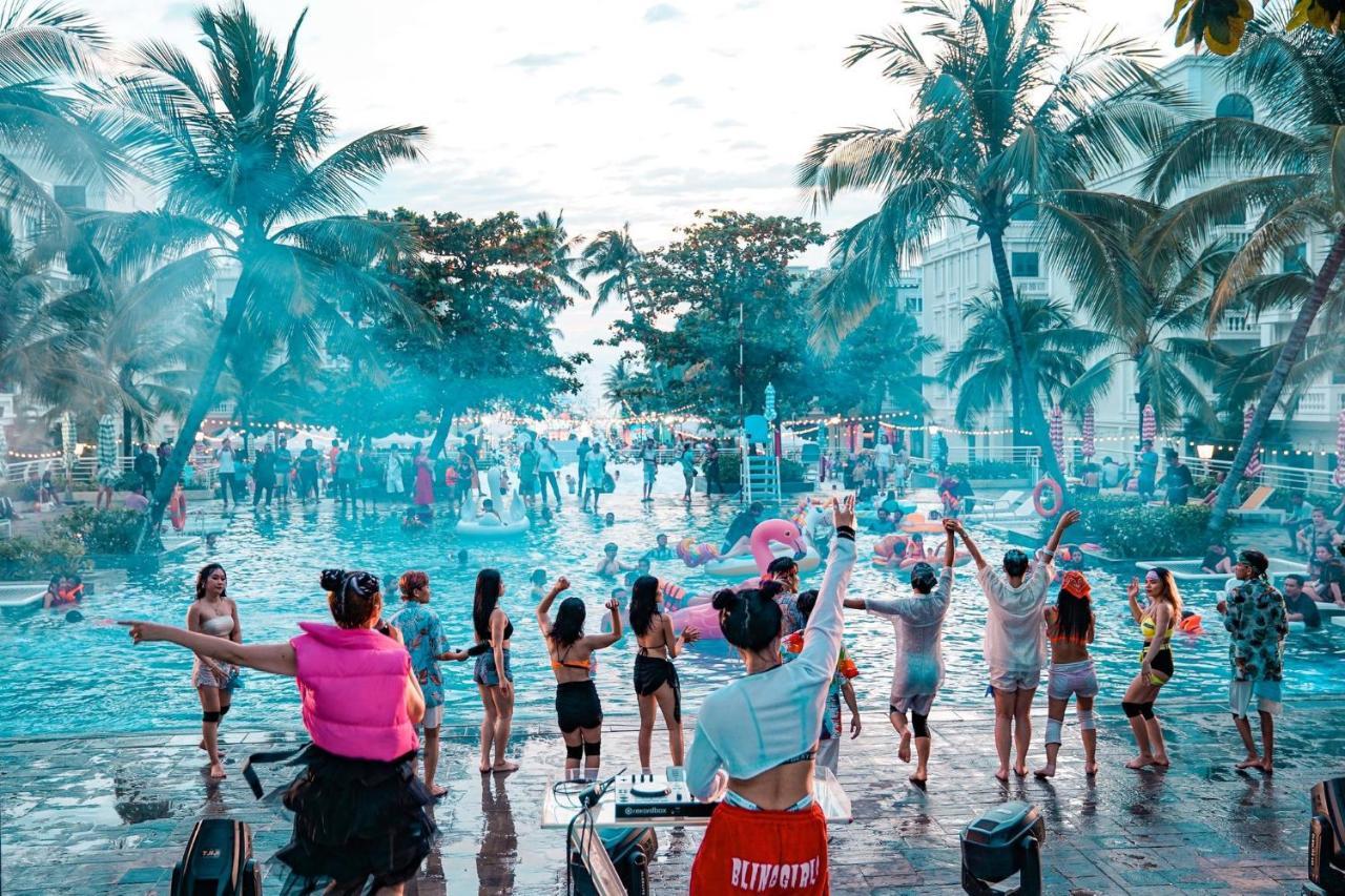 Marina Resort Waterfront Minh Phu Quoc Beach Swimming Pool Exterior foto